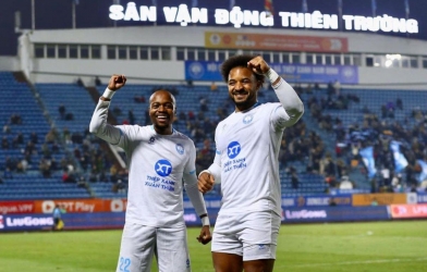 Xuân Son được HLV đội bạn khen hết lời dù vẫn tịt ngòi