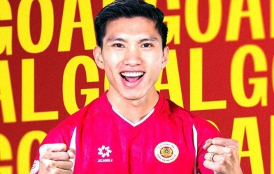 Văn Hậu ghi bàn trở lại sau 3 năm bằng siêu phẩm để đời