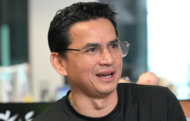 HLV Kiatisuk: 'Muốn vươn tầm châu Á, Thái Lan phải thắng ...'