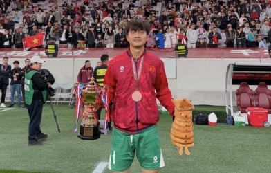 U23 Việt Nam vẫn nhận cúp dù chót bảng giải Trung Quốc