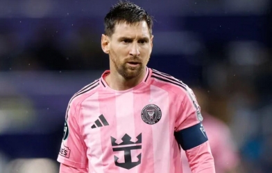 Chơi cực hay, Messi vẫn 'gánh' không nổi Inter Miami
