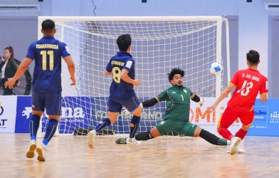 HLV Thái Lan thừa nhận nỗi lo lớn dù thắng Việt Nam 4-2