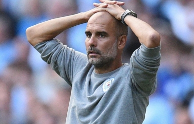 Man City nhận đòn giáng mạnh trước đại chiến Arsenal