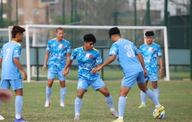 Xác định 9 cầu thủ đầu tiên được triệu tập lên tuyển Việt Nam