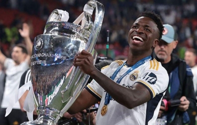 Vinicius phản đối Real Madrid bổ nhiệm HLV vô địch mọi cúp UEFA