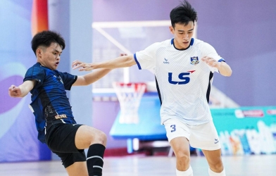 Thủ môn top 10 thế giới bắt trận thứ 2, đội Việt Nam ghi 39 bàn vào tứ kết