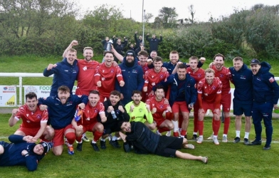 Đội bóng Anh rớt hạng dù giành 95 điểm