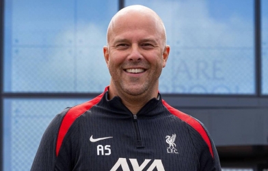 Liverpool có thể chọn bổ nhiệm HLV bất bại 17 trận ở NHA