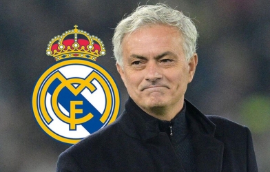 Chiều lòng Mourinho, Real Madrid quyết chiêu mộ 'nhạc trưởng' vô địch NHA
