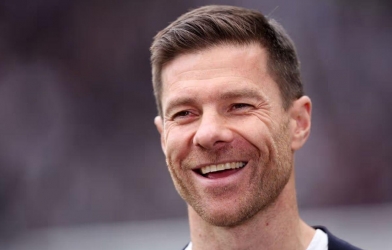 Chi 70 triệu Euro, Chelsea chiêu mộ Vua phá lưới châu Âu đúng ý Xabi Alonso