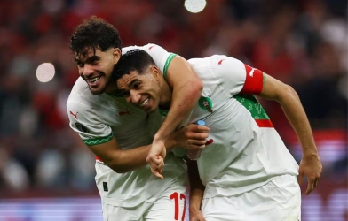 CHÍNH THỨC: Đối thủ ĐT Brazil loại 2 ngôi sao trước World Cup