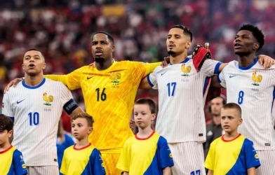 Tin cực vui đến với Mbappe trước trận ra quân của ĐT Pháp