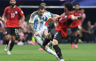 Trực tiếp Argentina 0-1 Ai Cập: Tìm kiếm bàn gỡ!