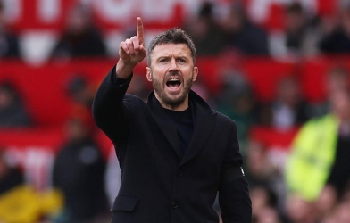 Carrick không cho đá 1 phút, ngôi sao MU chốt đường rời Old Trafford