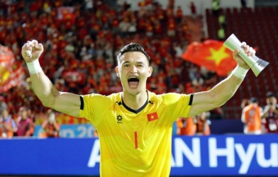 Truyền thông Thái Lan tuyên bố thẳng đẳng cấp khác biệt của Lê Giang Patrik