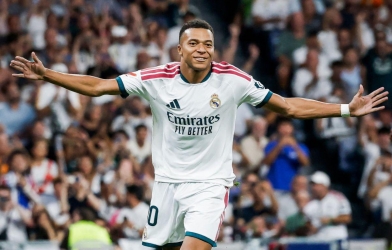 Mbappe cán mốc 14 cú đúp, Real Madrid thắng hủy diệt tại Bernabeu
