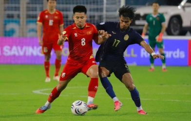 CĐV Campuchia đồng loạt nhắc Việt Nam khi thắng 1-0 ở FIFA ASEAN Cup