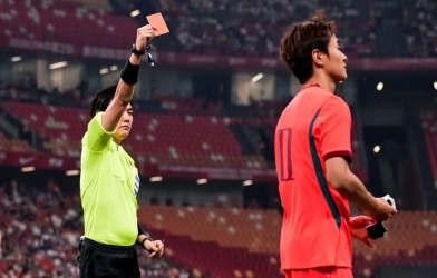 Bỏ đá FIFA ASEAN Cup, Trung Quốc thua liền 3 trận với 9 bàn thua
