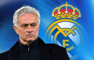 HLV Mourinho chọn mua 3 ngôi sao đầu tiên cho Real Madrid năm 2027