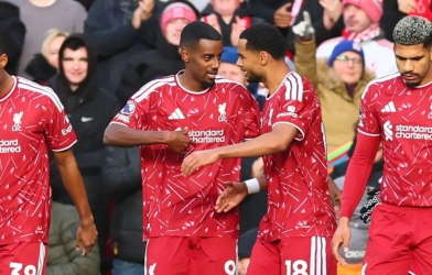 Trực tiếp Liverpool 2-0 Brighton: Nhân đôi cách biệt