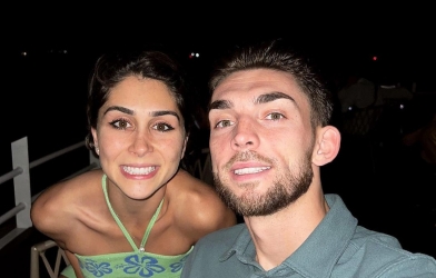 Nàng WAG xinh đẹp chiếm trọn trái tim ngoại binh Hà Nội FC