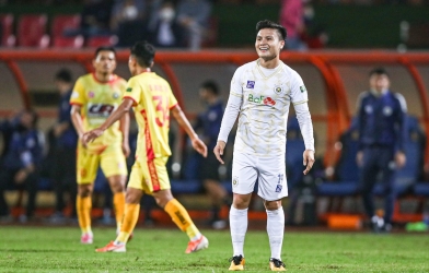 Quang Hải từ chối 'món quà' đặc biệt từ Hà Nội FC ở trận tri ân