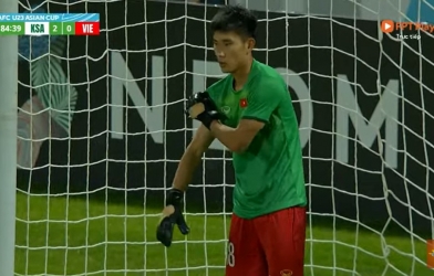 HY HỮU: Tiền đạo U23 Việt Nam 'xỏ găng' làm thủ môn ở giải châu Á