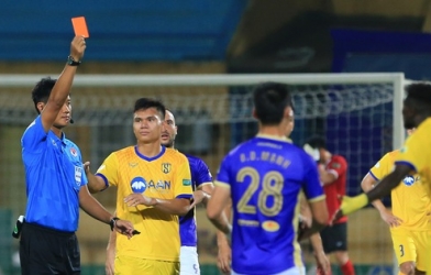 VFF ra phán quyết vụ SLNA khiếu nại trọng tài sau trận thua Hà Nội