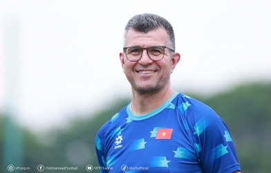 HLV Brazil cùng tuyển Việt Nam sang Hàn Quốc trước khi dự World Cup
