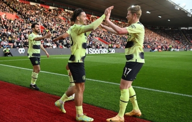 Tỏa sáng rực rỡ, siêu sao Man City tạo nên điều vô tiền khoáng hậu trong lịch sử