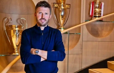 HLV Carrick chốt tương lai của 'người bất tử' tại MU