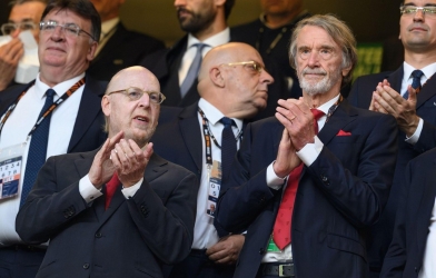 Giới chủ MU có động thái lạ, Quỷ đỏ sẽ đổi chủ?