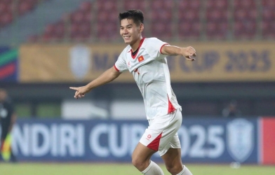 Hiểu Minh viết tâm thư xúc động sau ca phẫu thuật