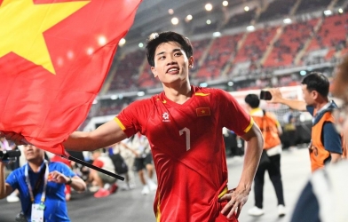 Đình Bắc: Bàn thắng, thẻ đỏ và ngôi sao số 1 của U23 Việt Nam