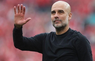 Pep Guardiola 'tuyên chiến' với Ngoại Hạng Anh