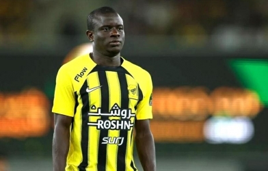 Vì sao Kanté lại hành động cứng rắn để tái xuất châu Âu?