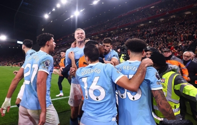 Thắng nghẹt thở Liverpool, 'chiến binh không phổi' nhận danh hiệu xuất sắc nhất trận