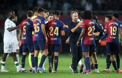Barca có thể mất ngôi sao lớn trong tay vì vài triệu Bảng