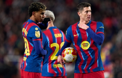 Cubarsi mở tài khoản, Barcelona vẫn chịu thất bại muối mặt