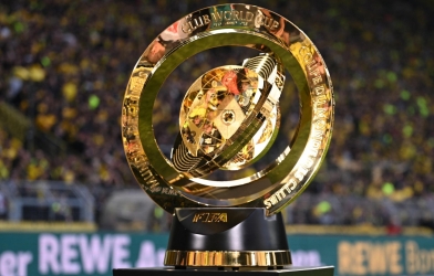 Vì MU, FIFA phải làm ngay một điều