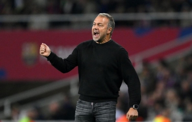 Hansi Flick bất ngờ bỏ qua Rashford, nhắm sao Man City