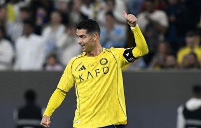 Cristiano Ronaldo trở lại Ngoại Hạng Anh?