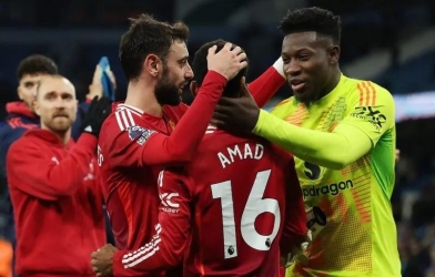 Chuyển nhượng MU 7/3: Ra giá vô lý cho sao châu Phi, chịu thua trước Man City