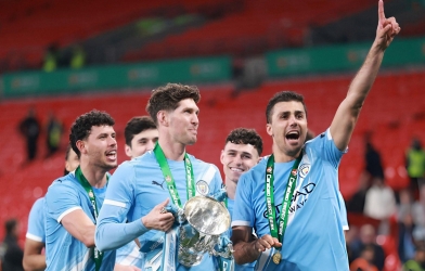 CĐV bị cấm xem bóng đá 5 năm sau trận chung kết Carabao Cup