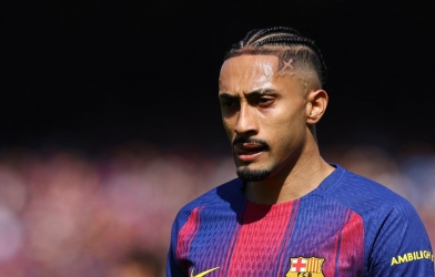 FIFA dùng tiền để 'xoa dịu' Barcelona