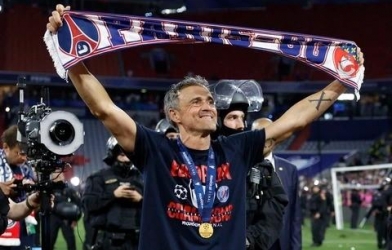 Ngưỡng mộ Luis Enrique, nhưng đây mới là HLV tiếp theo của MU