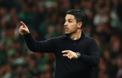 Arteta tiết lộ lí do bất ngờ khiến Gyokeres bị thay thế