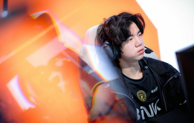 Xạ thủ tài năng của LCK bị đuổi khỏi đội 1 vì thái độ ngôi sao