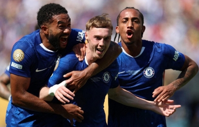 Deco dẫn đầu phái đoàn của Barca đến Anh đàm phán với ngôi sao Chelsea
