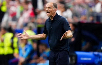 Tuchel nổi nóng với trụ cột ĐT Anh ngay trên sân